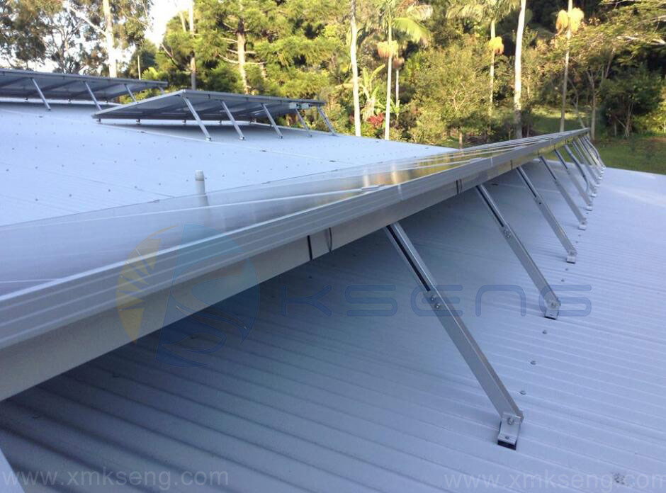 Support de montage de titre de panneau solaire réglable pour toit à profil bas ou toit plat
